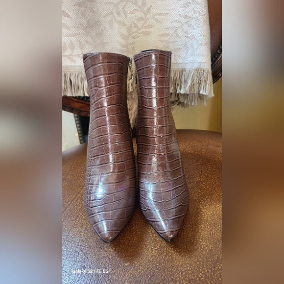 Yolkomo brown Chunky High Heel Ankle Boots Pointed Toe SIZE EUR 38/7.5 - Picture 5 of 11